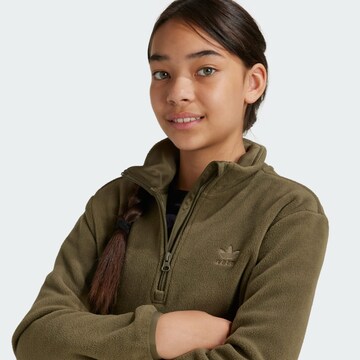 ADIDAS ORIGINALS Sweatshirt in Green