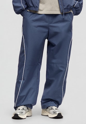 Bershka Baggy Nohavice - Modrá: predná strana