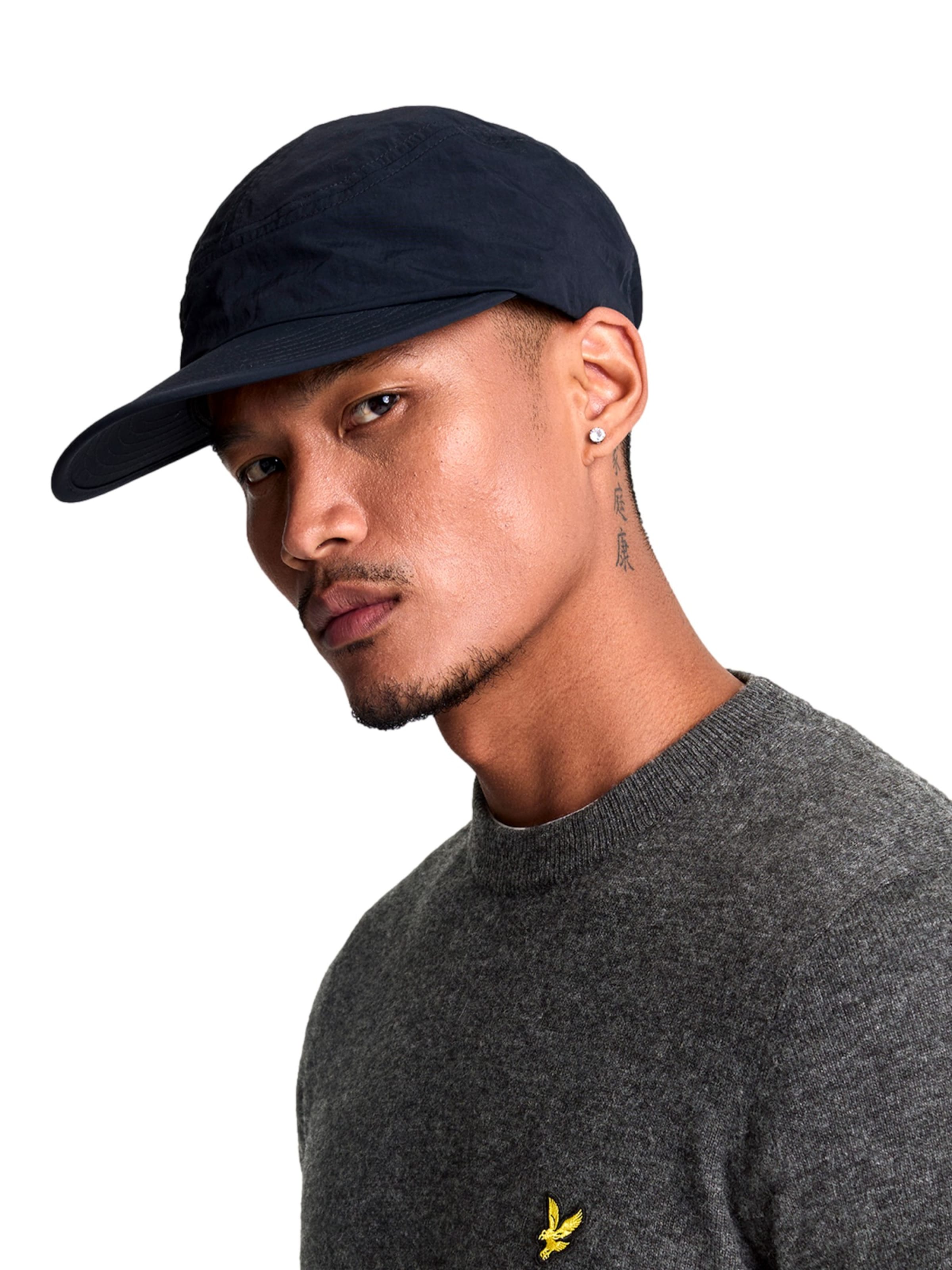 Lyle & Scott Sweater in Grey