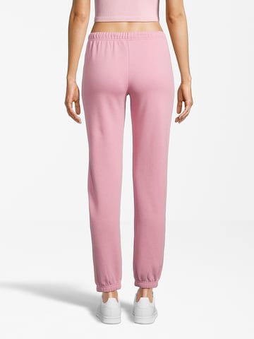 Tapered Pantaloni di AÉROPOSTALE in rosa