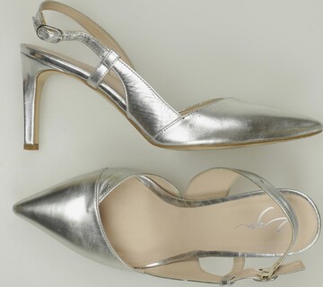 Zign Sandals & High-Heeled Sandals in 37 in Silver: front