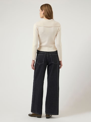 Cardigan 'YASCamelia' YAS en blanc