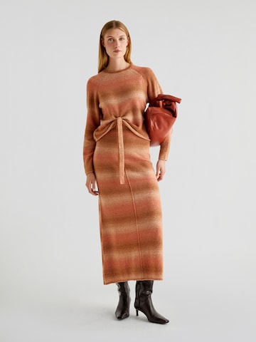 Scalpers Sweater ' ' in Orange: front