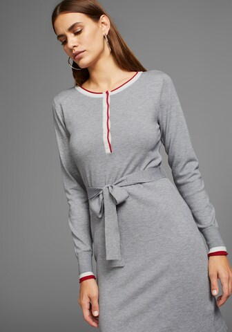 HECHTER PARIS Knitted dress in Grey