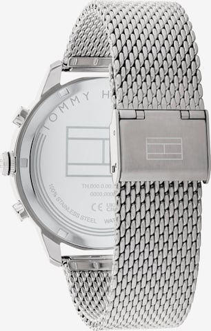 TOMMY HILFIGER Uhr in Schwarz