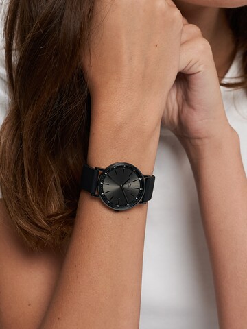 s.Oliver Analog Watch in Black