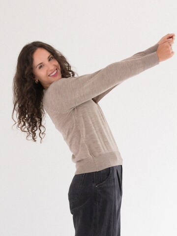 KOPYTO Sweater 'TANUKI' in Beige