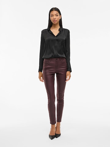 VILA - Slimfit Pantalón 'SARAH' en rojo