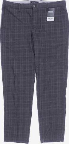 Tommy Hilfiger Tailored Pants in 34 in Grey: front