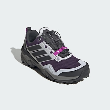 Chaussure basse 'Skychaser' ADIDAS TERREX en violet