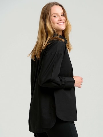 Maglietta ' Relaxed ' di TEESHOPPEN in nero