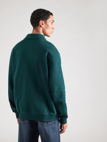 Carhartt WIP Свитшот в Зеленый