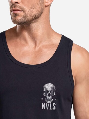 Neverless Shirt 'Star Skull' in Black