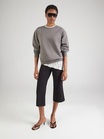 BALMOHK Sweatshirt i grå