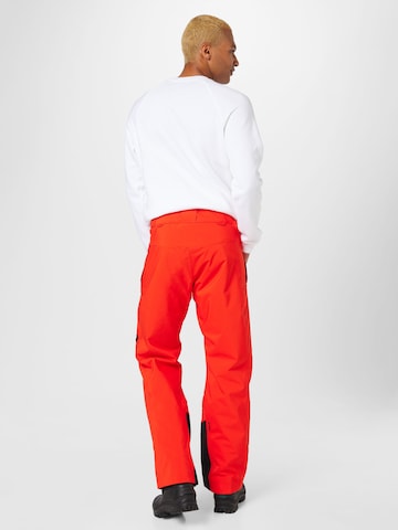 PEAK PERFORMANCEregular Sportske hlače - crvena boja