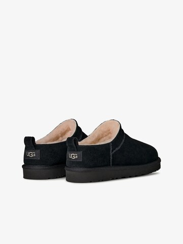 Boots 'Classic Micro' di UGG in nero