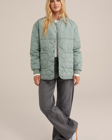 WE Fashion Übergangsjacke in Grün