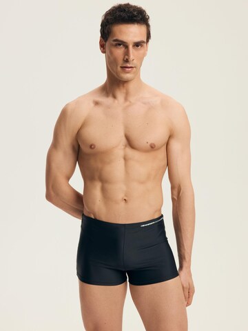 Pantaloncini da bagno di Henderson in nero