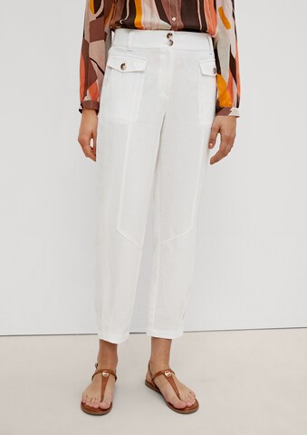 Regular Pantalon COMMA en blanc : devant