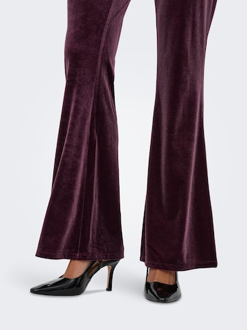 ONLY - Acampanado Pantalón 'ONLSMOOTH' en rojo