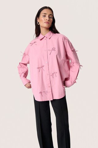 SOAKED IN LUXURY Bluse 'Joa' i pink: forside
