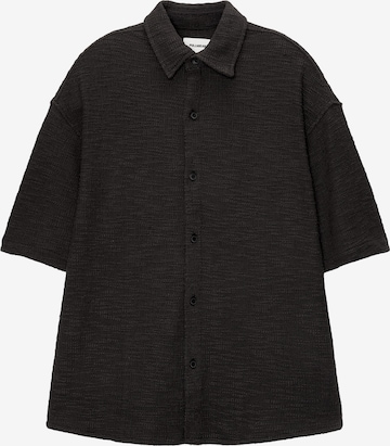 Pull&Bear Comfort Fit Skjorta i svart: framsida