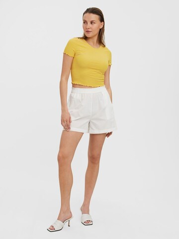 Wide leg Pantaloni 'Hella' de la VERO MODA pe alb