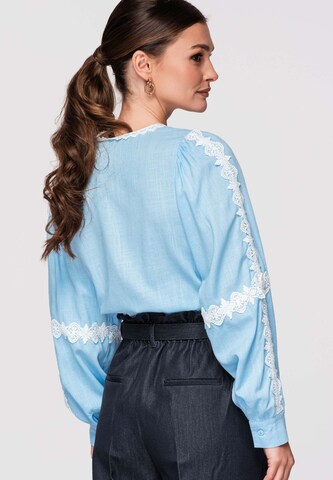 Ombre Blouse in Blauw
