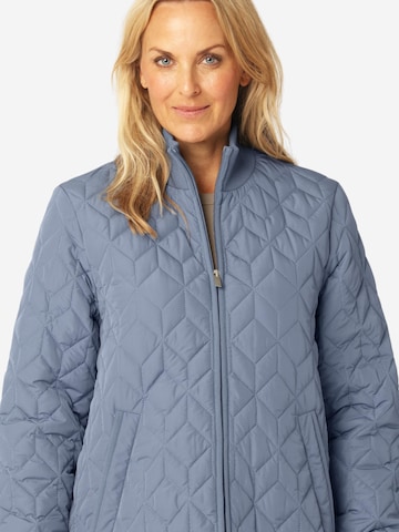 ILSE JACOBSEN Between-seasons coat in Blue