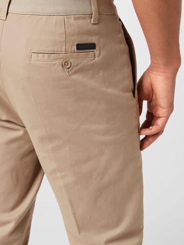 Woodbird Regular Chino Pants 'Tien Buzz Pant' in Beige