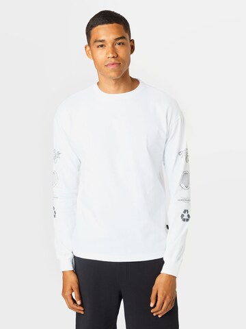 T-Shirt Dr. Denim en blanc : devant