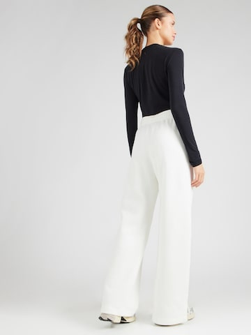 Nike Sportswear - Regular Calças 'PHNX FLC' em branco