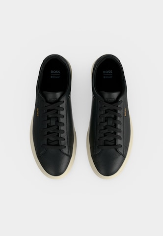 Sneaker low 'Kieran' de la BOSS pe negru