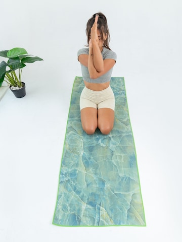 woodsandwaves Mat 'Jade Healing' in Green