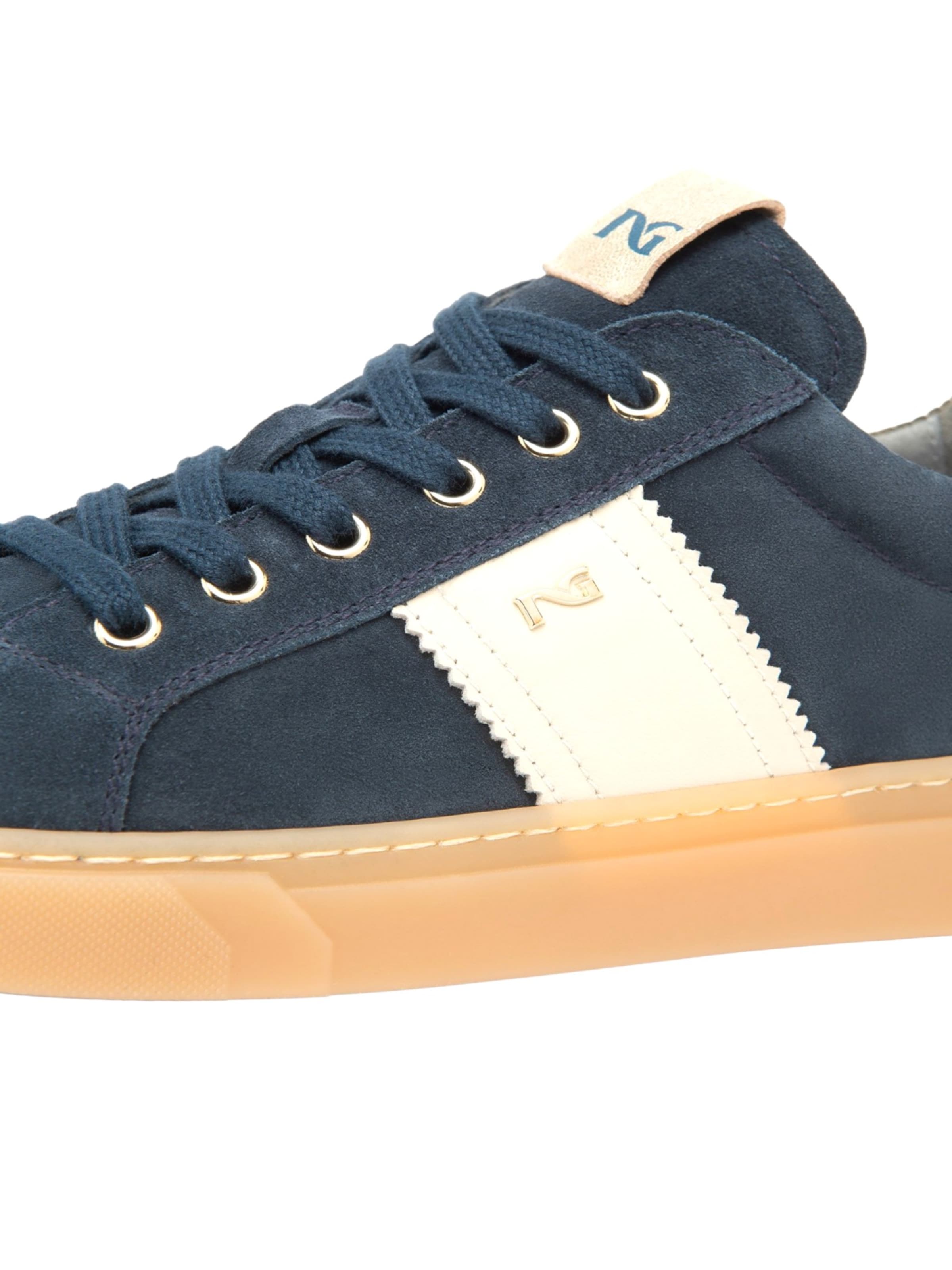 Nero Giardini Platform trainers in Blue
