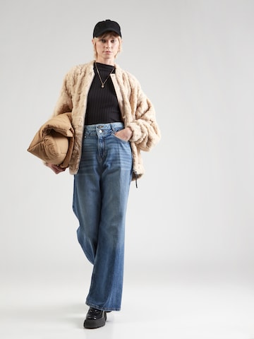 Wide leg Jeans 'Suri' di s.Oliver in blu