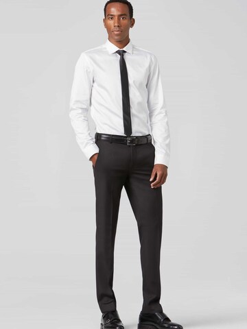 Coupe slim Pantalon à plis 'Bonn' MEYER en noir