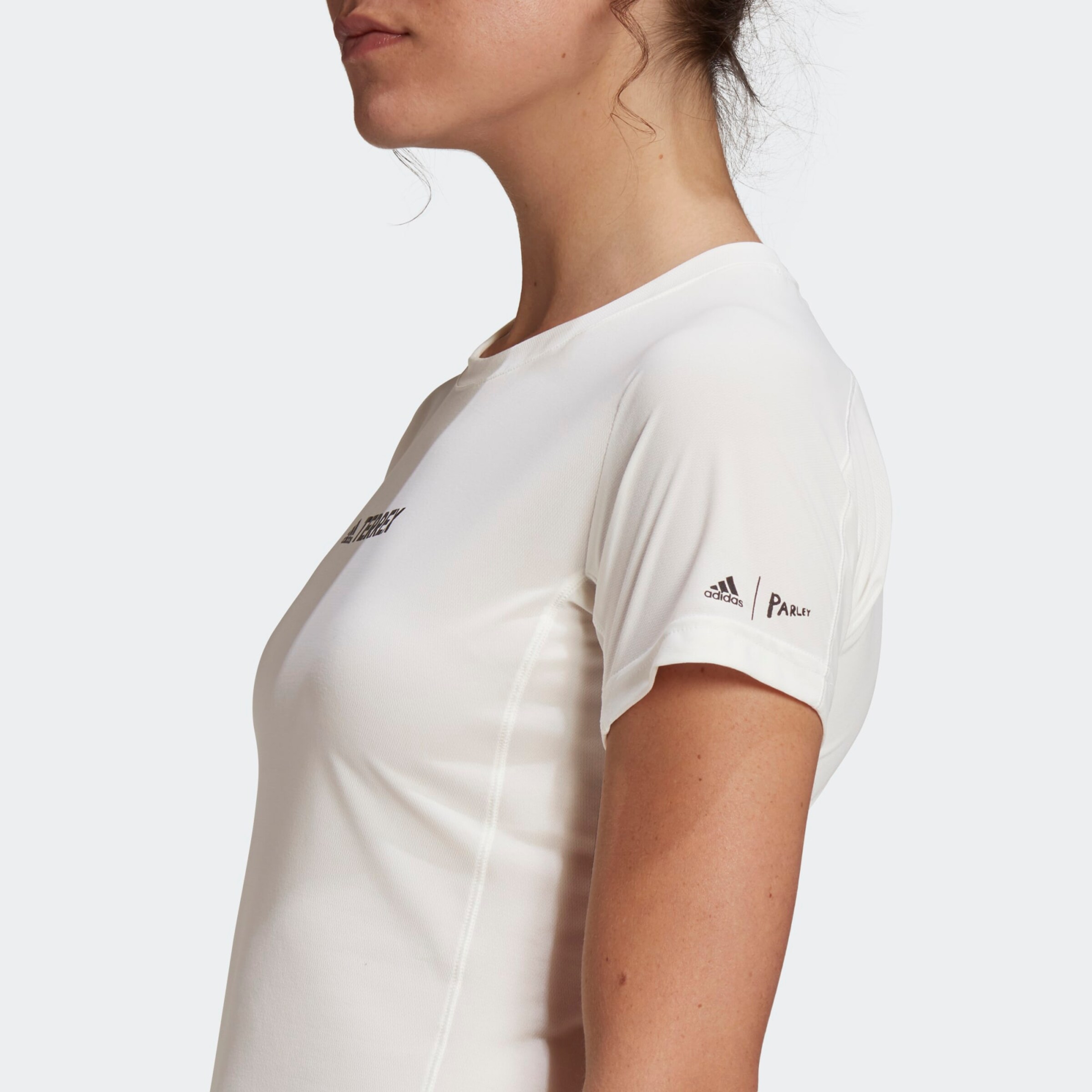Femme T-shirt fonctionnel adidas Terrex en Blanc 