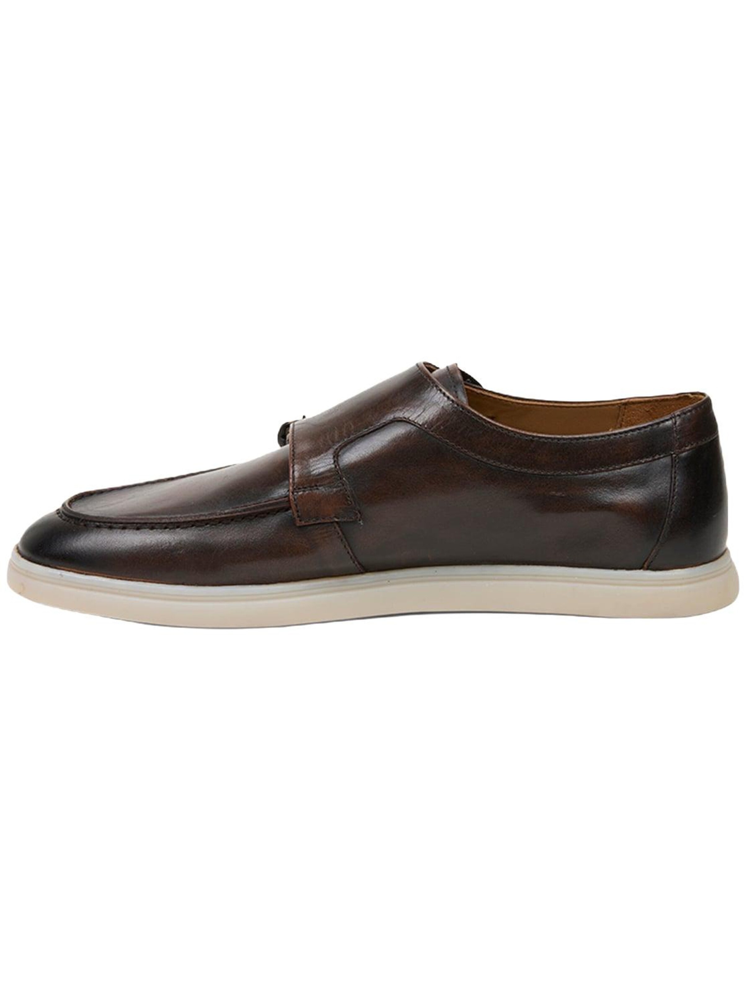 Desa Lace-Up Shoes in Brown