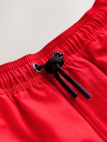 Next Kratke kopalne hlače | rdeča barva
