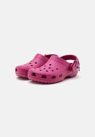 Crocs - Sandalias 'Classic' en rosa