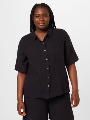 ONLY Carmakoma - Blusa 'THEIS' en negro: frente