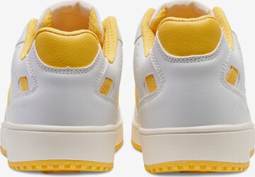 Sneaker bassa 'Power Play' di Hummel in bianco