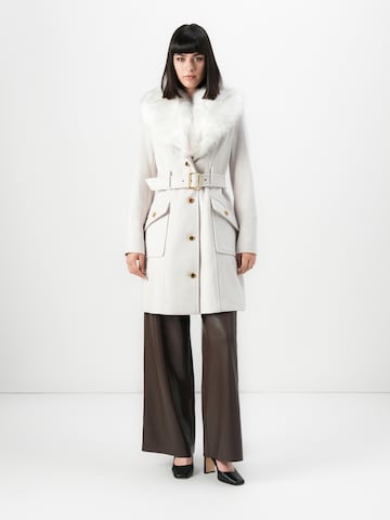 GUESS by Marciano Tussenmantel 'NEW ALICE' in Grijs: voorkant