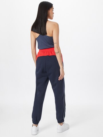 ADIDAS SPORTSWEAR Tapered Sportbroek in Blauw