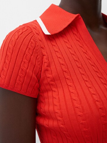 Pull-over Bershka en rouge