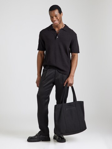 NN07 - Camiseta 'Randy' en negro