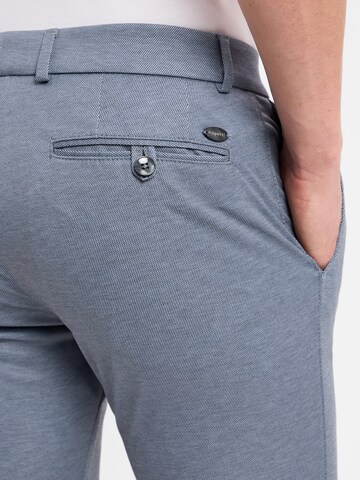Effilé Pantalon chino ' Flexcity ' bugatti en gris