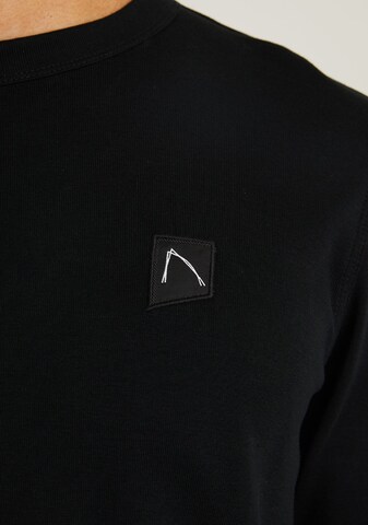 T-Shirt ' Hely ' CHASIN' en noir