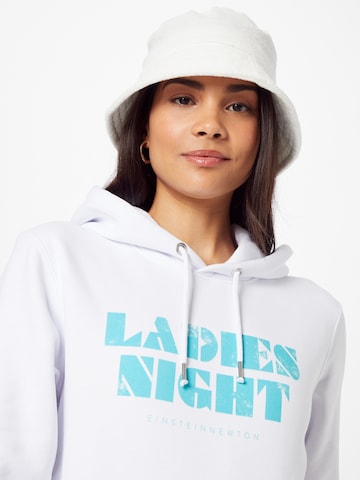 EINSTEIN & NEWTON Sweatshirt 'Ladies Night' i vit